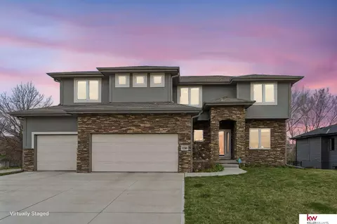 7302 N 154th Ave, Bennington, NE 68007