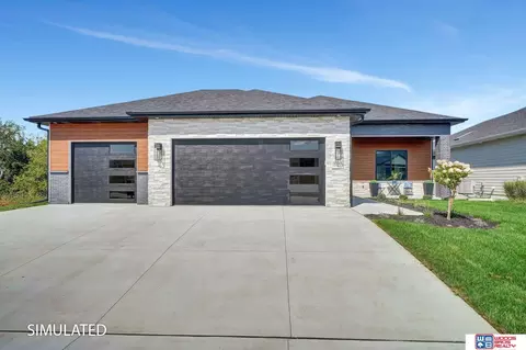 4309 Celestial Ln, Lincoln, NE 68516