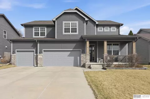4509 S 193 St, Omaha, NE 68135