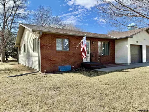 412 N 17th St, Geneva, NE 68361