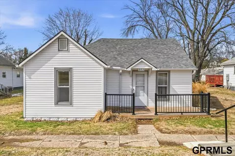 602 Howland St, Emerson, IA 51533