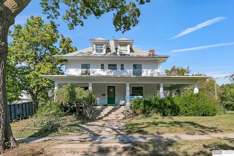 2144 Washington St, Lincoln, NE 68502