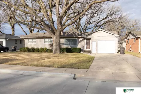 139 N Delaware Ave, York, NE 68467