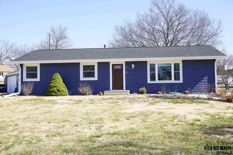 814 Long Branch St, Humboldt, NE 68376
