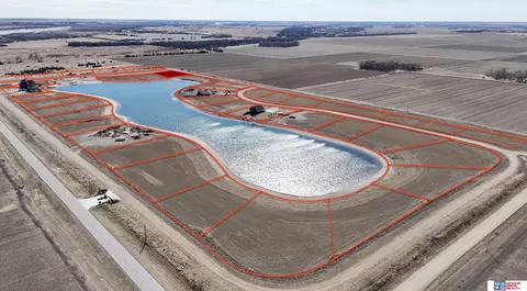 6 Bald Eagle Dr, Chapman, NE 68827