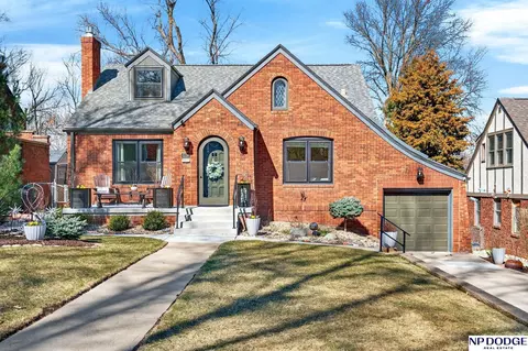 5136 Decatur St, Omaha, NE 68104