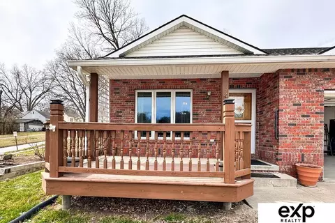 422 S 10th St, Plattsmouth, NE 68048