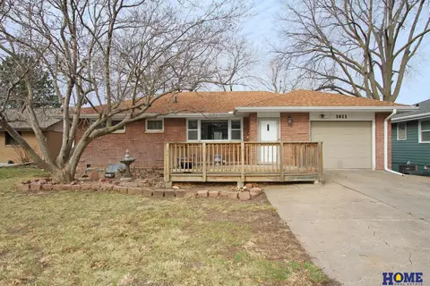 1611 N 60th St, Lincoln, NE 68505