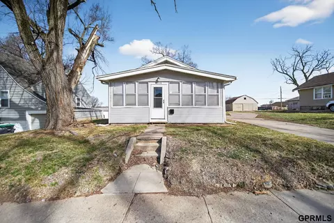 4514 Camden Ave, Omaha, NE 68104
