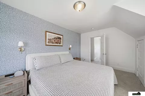 Bedroom - 800 Scott St, Beatrice, NE 68310 photo 4 of 6