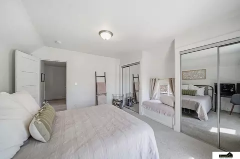Bedroom - 800 Scott St, Beatrice, NE 68310 photo 2 of 6
