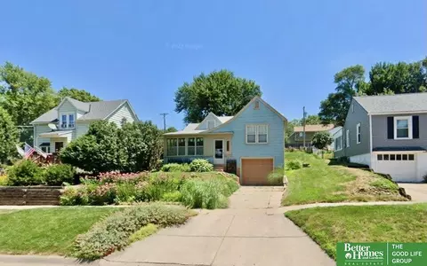 2043 N 63rd St, Omaha, NE 68104