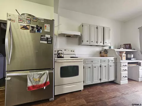 Kitchen - 311 E Cheyenne St, Exeter, NE 68351 photo 3 of 4