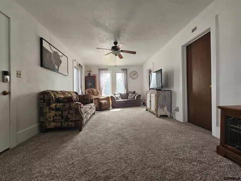 Living - 311 E Cheyenne St, Exeter, NE 68351 photo 1 of 4