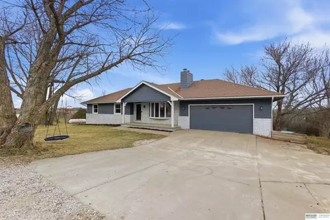 2914 Ashland Rd, Plattsmouth, NE 68048