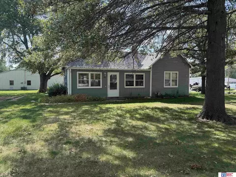 1903 Monroe St, Beatrice, NE 68310