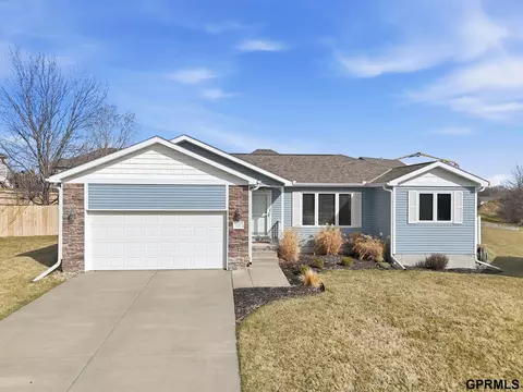 7620 Glynoaks Ct, Lincoln, NE 68516