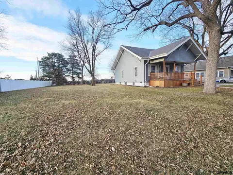 Exterior - 708 E Forrest St, Sutton, NE 68979 photo 2 of 5