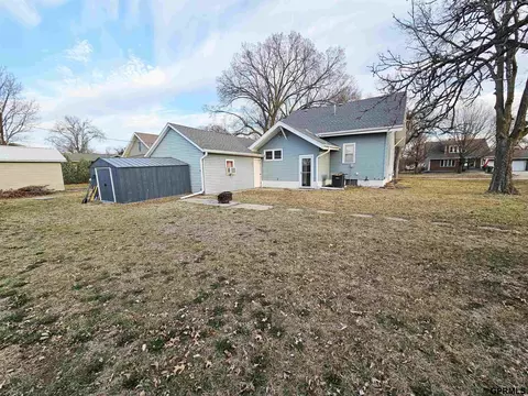 Exterior - 708 E Forrest St, Sutton, NE 68979 photo 3 of 5