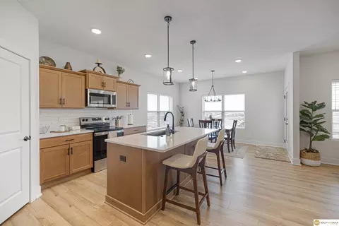 11711 S 189 St, Gretna, NE 68028