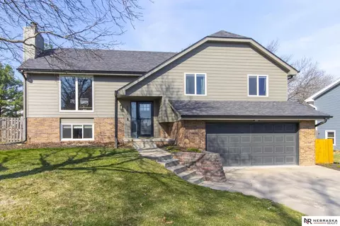 306 S Polk St, Papillion, NE 68046
