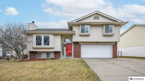 2918 N 153 Ave, Omaha, NE 68116
