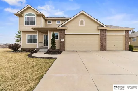 7103 S 193 St, Gretna, NE 68028