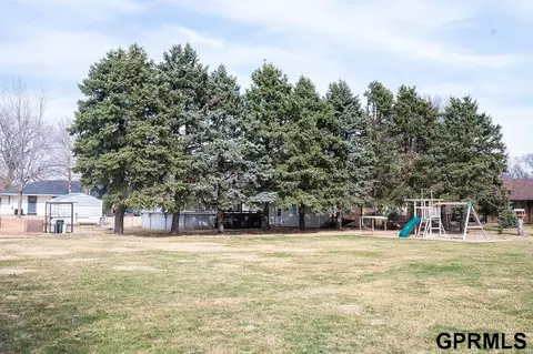 Exterior - 600 Custer Ave, Lyons, NE 68038 photo 4 of 7