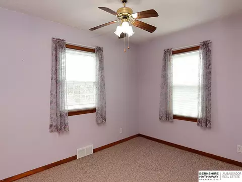 Bedroom - 15709 S 180th St, Springfield, NE 68059 photo 2 of 6
