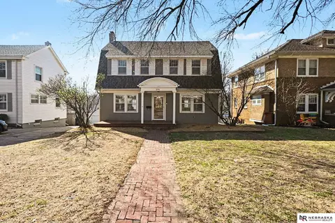 304 S 49th Ave, Omaha, NE 68132