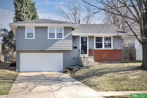 12168 Sandra Ln, Omaha, NE 68137