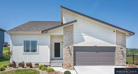 8010 N 113 St, Omaha, NE 68142