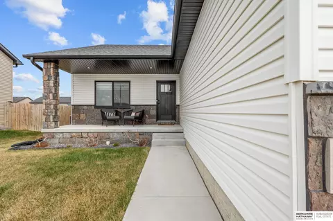 Exterior - 1202 Gage St, Eagle, NE 68347 photo 2 of 5