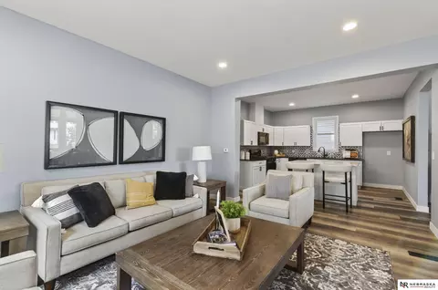 1819 Binney St, Omaha, NE 68110