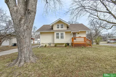 5140 Judson St, Lincoln, NE 68504