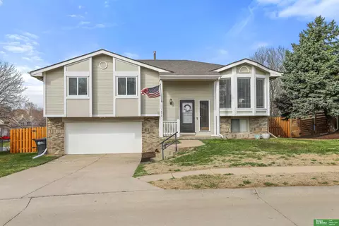 1874 N 153rd Plz, Omaha, NE 68154