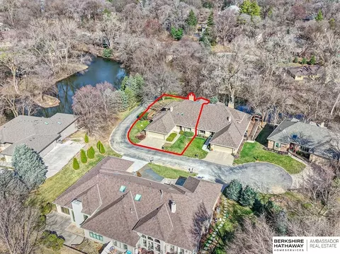 11120 Pine Plz, Omaha, NE 68144