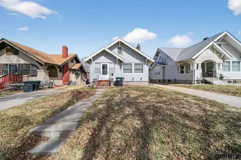 2432 Titus Ave, Omaha, NE 68112