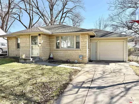 3727 N St, Lincoln, NE 68510