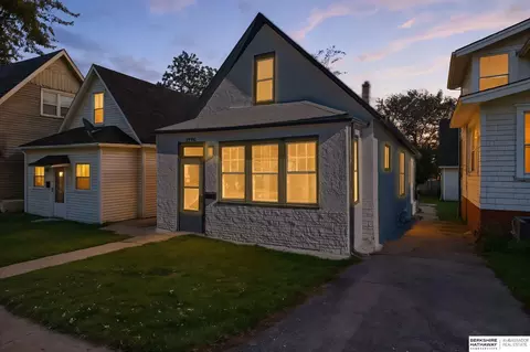1775 S 9 St, Omaha, NE 68108