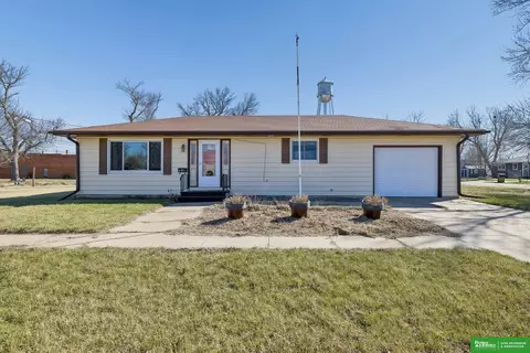 401 7th St, Milligan, NE 68406