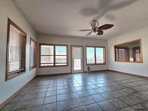 Living - 906 N Gray Ave, Sutton, NE 68979 photo 5 of 6