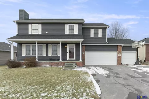6550 Blackstone Rd, Lincoln, NE 68526