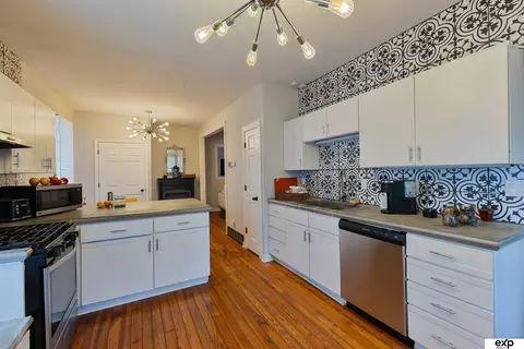 2939 Martha St, Omaha, NE 68105