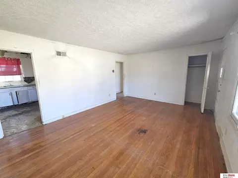 Living - 1205 Jackson St, Beatrice, NE 68310 photo 2 of 2