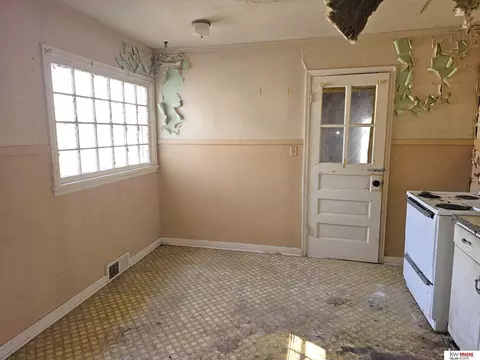 Kitchen - 1205 Jackson St, Beatrice, NE 68310 photo 2 of 2