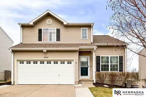16134 Willow St, Omaha, NE 68136