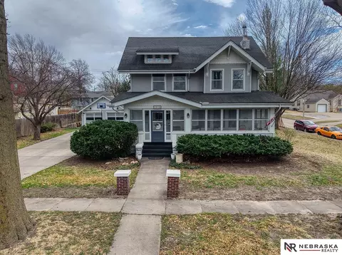1010 Grove Ave, Crete, NE 68333