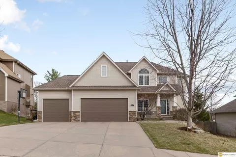6527 S 176 St, Omaha, NE 68135