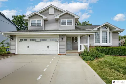 11406 S 43rd St, Bellevue, NE 68123